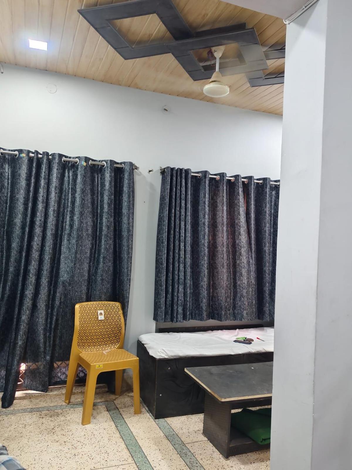 Hotel Crystal Dreams Mathura Exterior foto